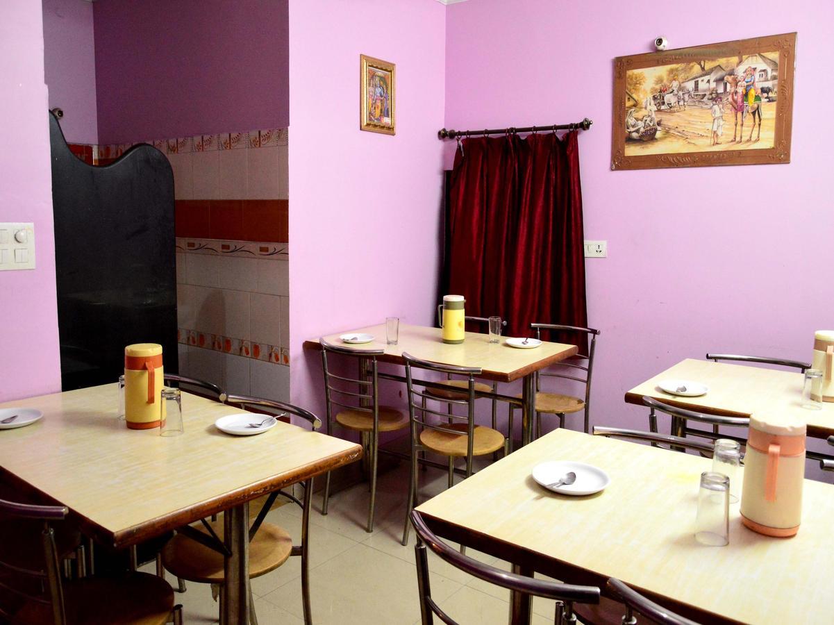 Oyo 6179 Hotel Aarjee Crescent Dźajpur Zewnętrze zdjęcie