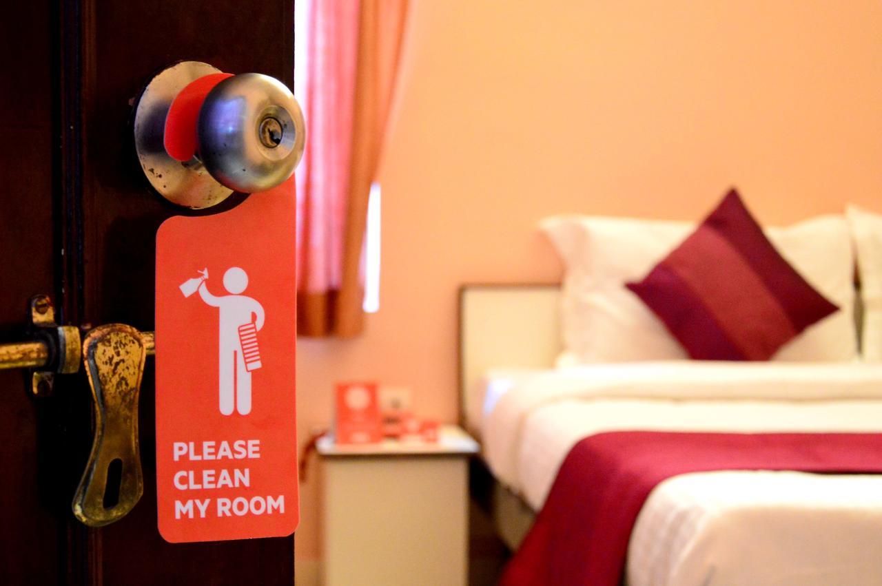 Oyo 6179 Hotel Aarjee Crescent Dźajpur Zewnętrze zdjęcie