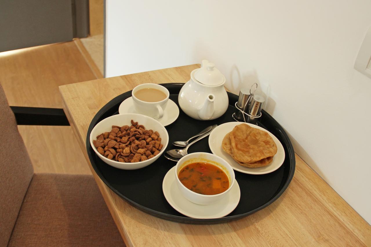 Oyo 6179 Hotel Aarjee Crescent Dźajpur Zewnętrze zdjęcie